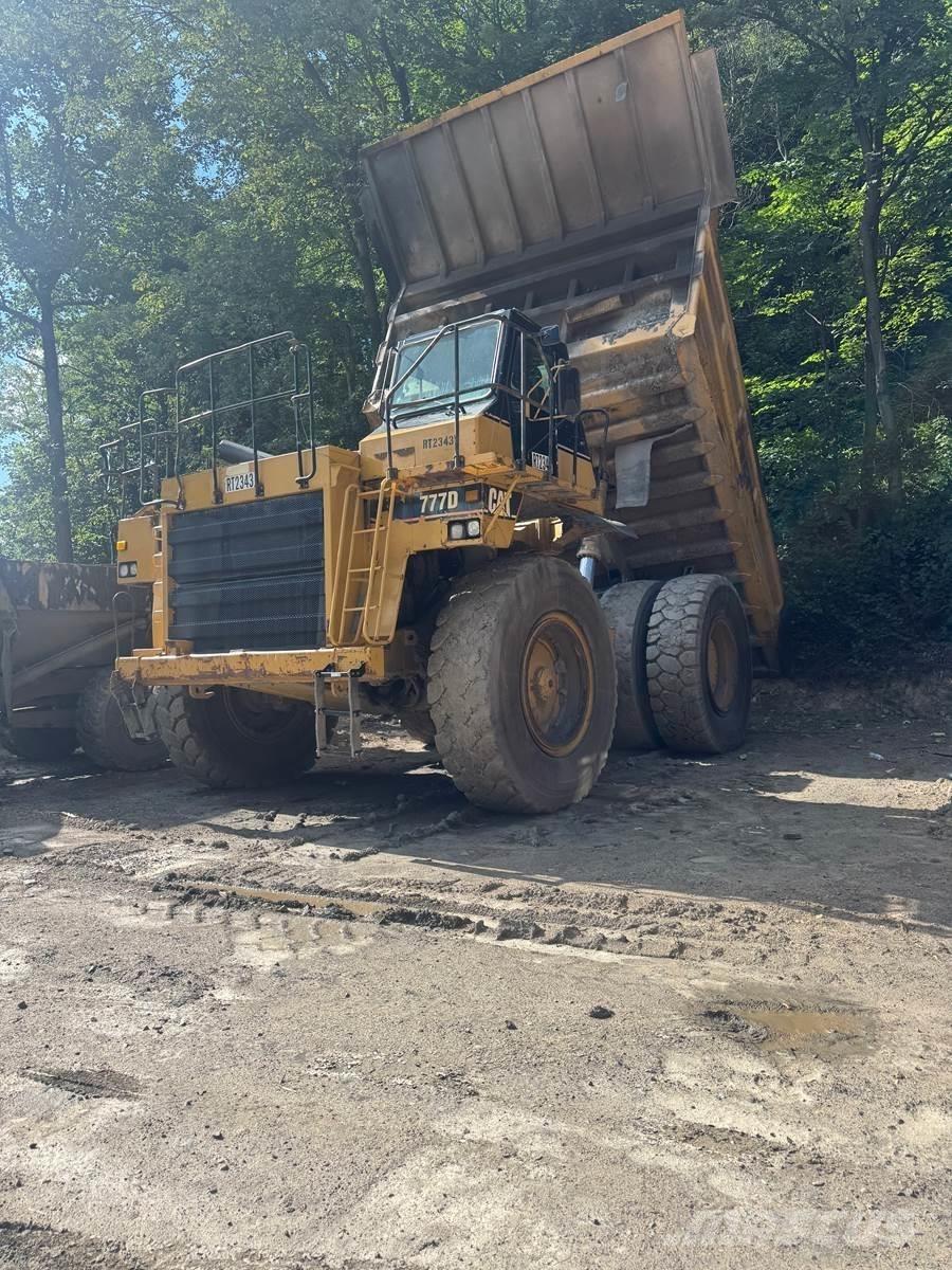 CAT 777D 鉸接式起吊車