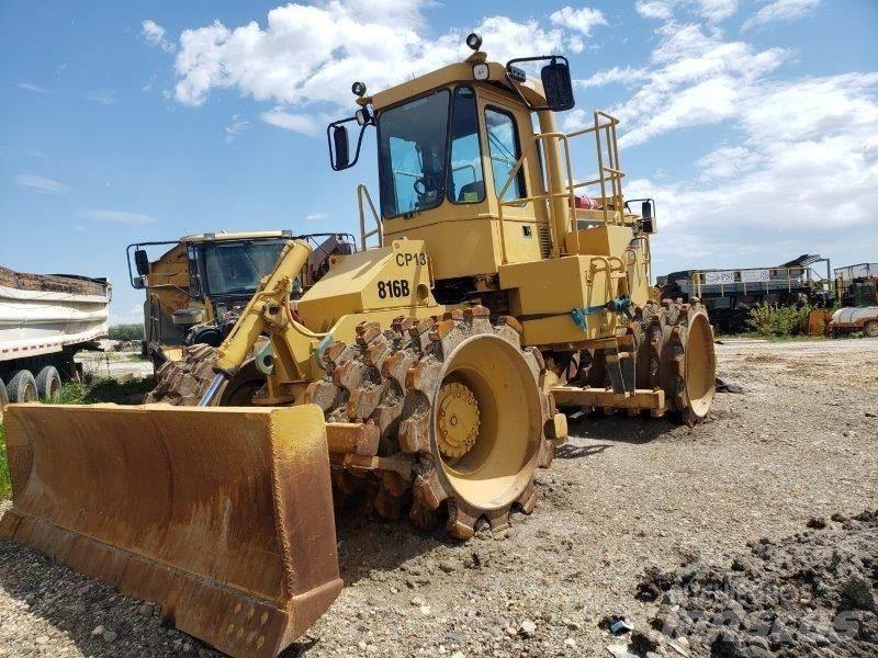 CAT 816B 廢棄物壓實機