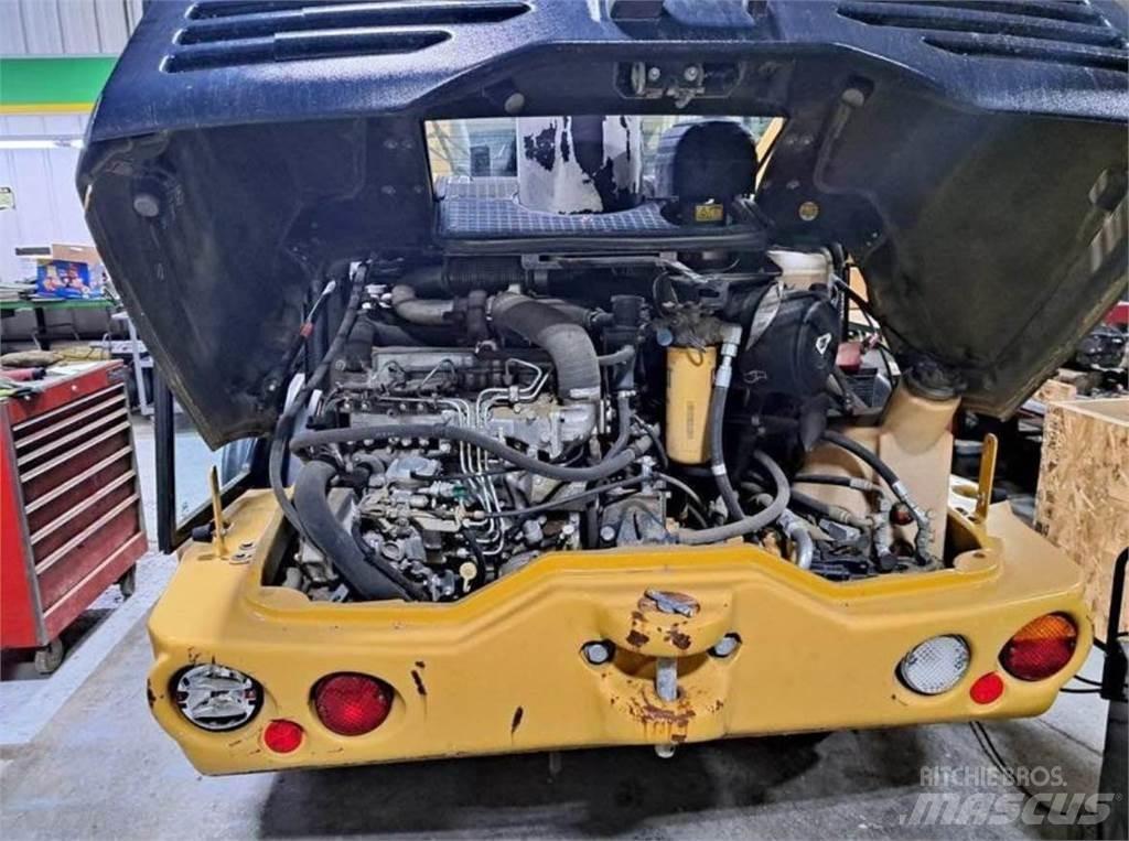 CAT 906H 輪胎式裝載機