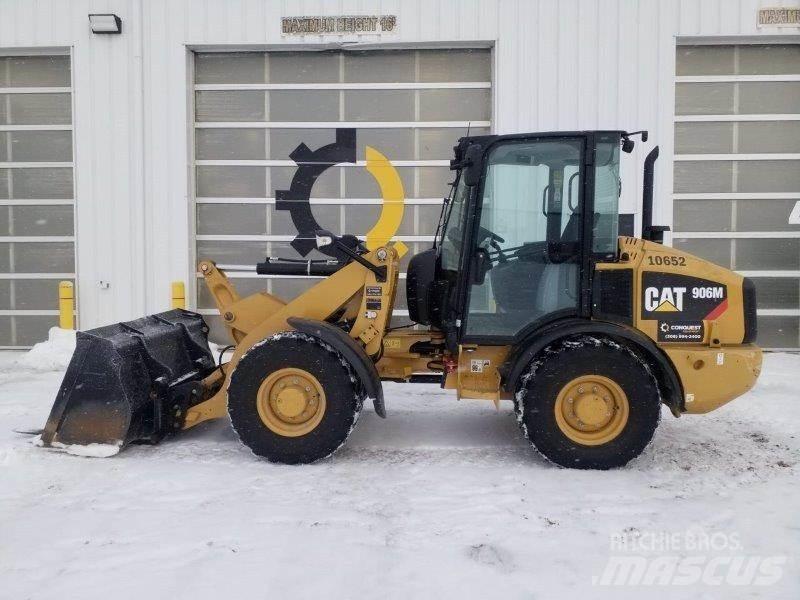CAT 906M 輪胎式裝載機