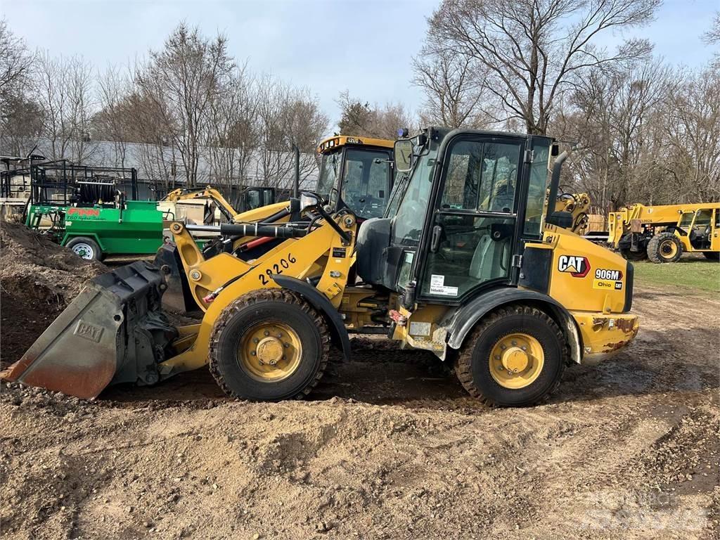 CAT 906M 輪胎式裝載機