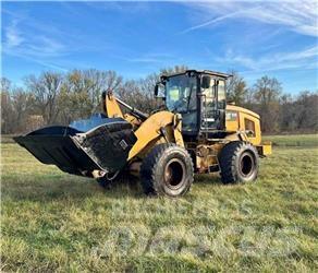 CAT 924K 輪胎式裝載機