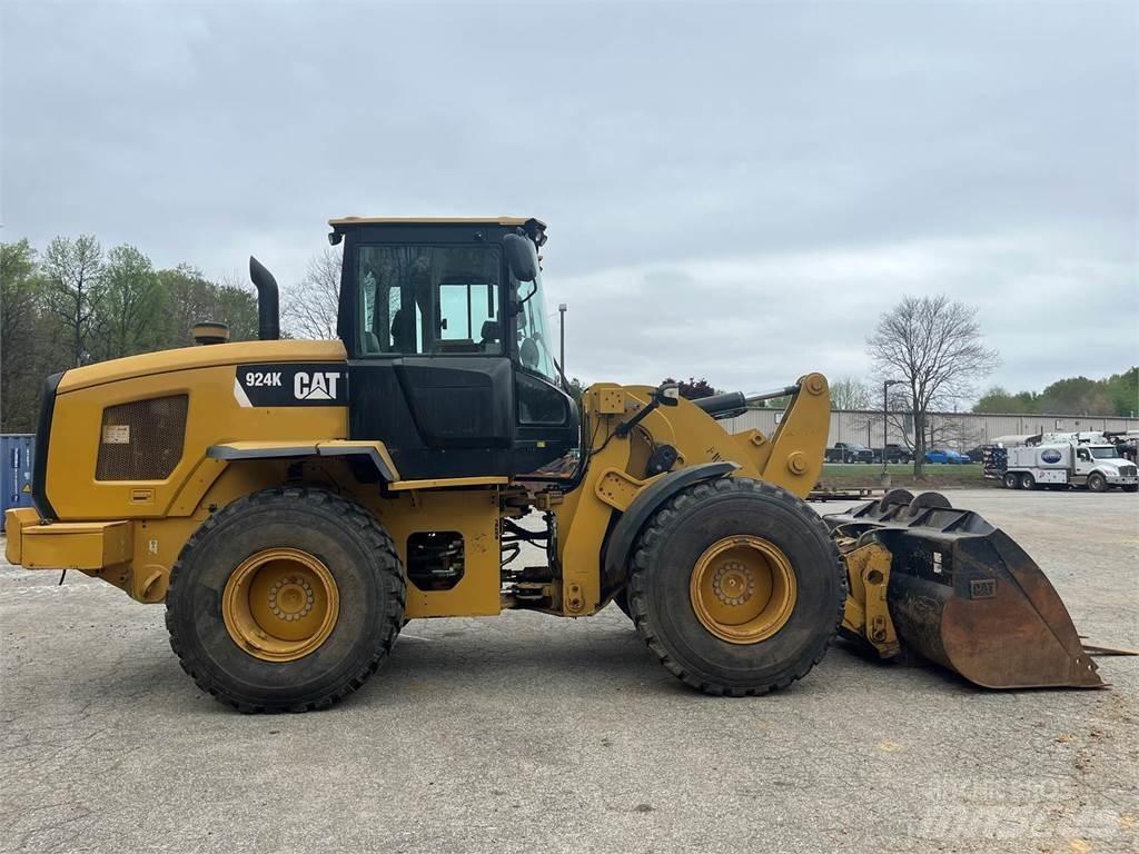 CAT 924K 輪胎式裝載機