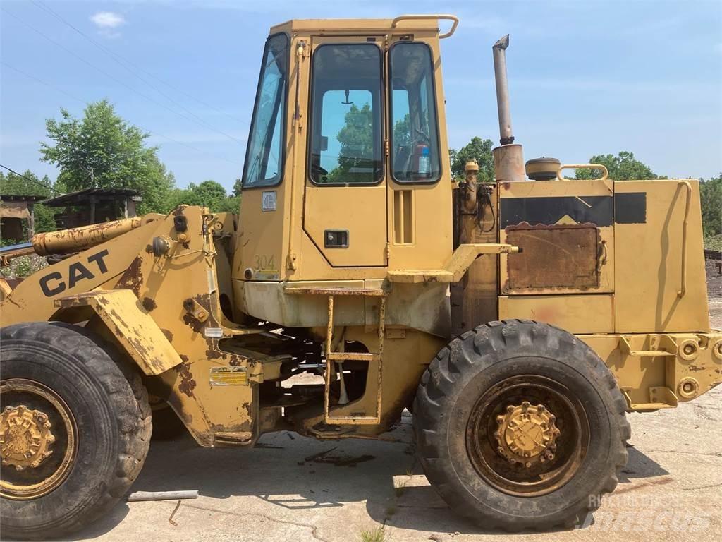 CAT 926E 輪胎式裝載機