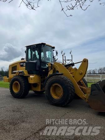 CAT 926M 輪胎式裝載機