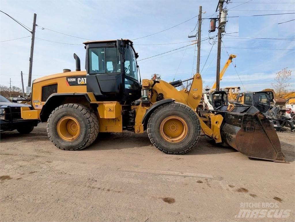 CAT 926M 輪胎式裝載機