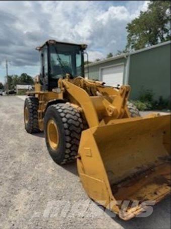 CAT 928HZ 輪胎式裝載機