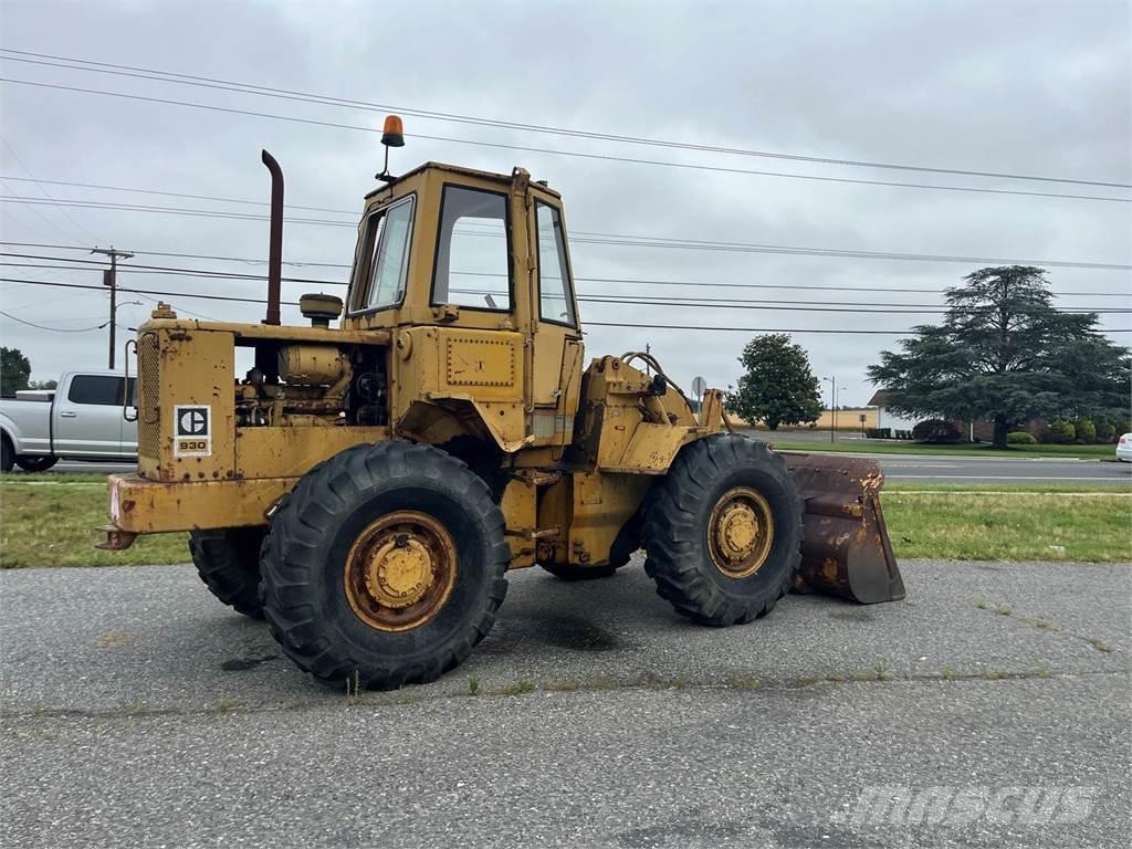 CAT 930 輪胎式裝載機