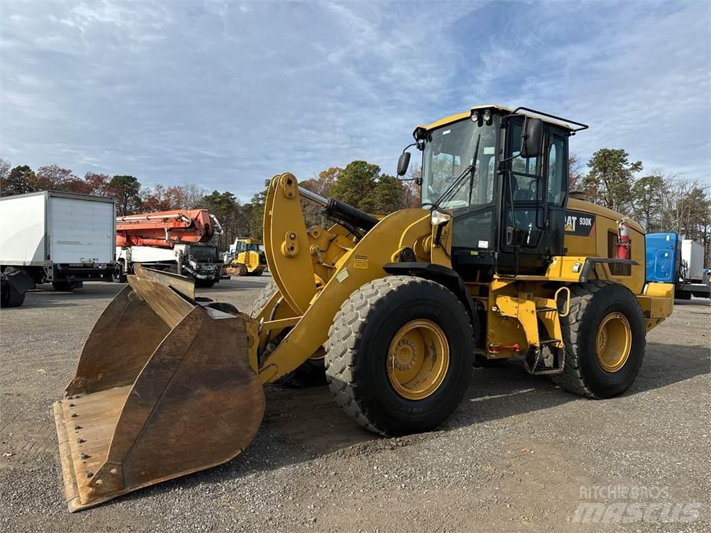 CAT 930K 輪胎式裝載機