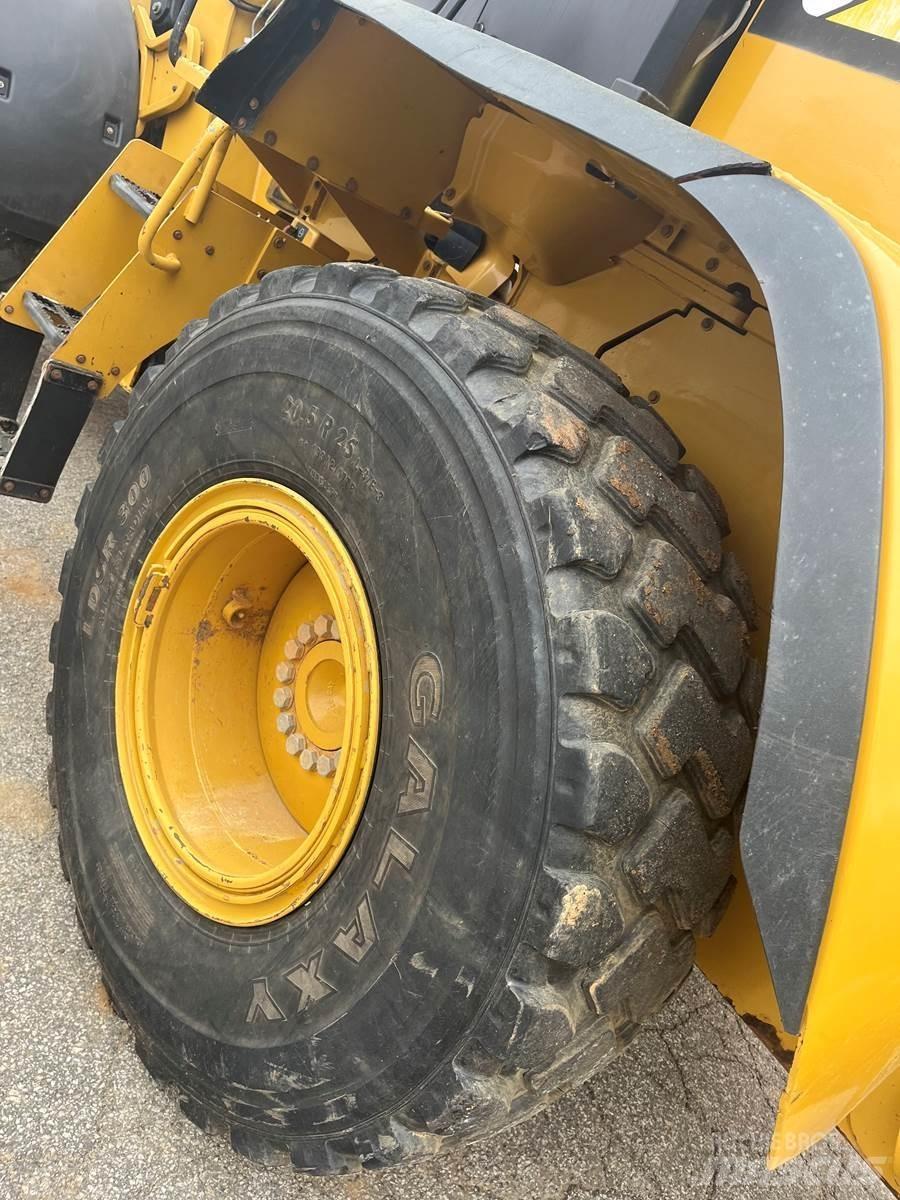 CAT 930K 輪胎式裝載機
