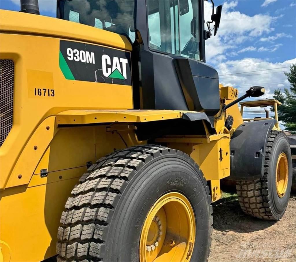 CAT 930M 輪胎式裝載機