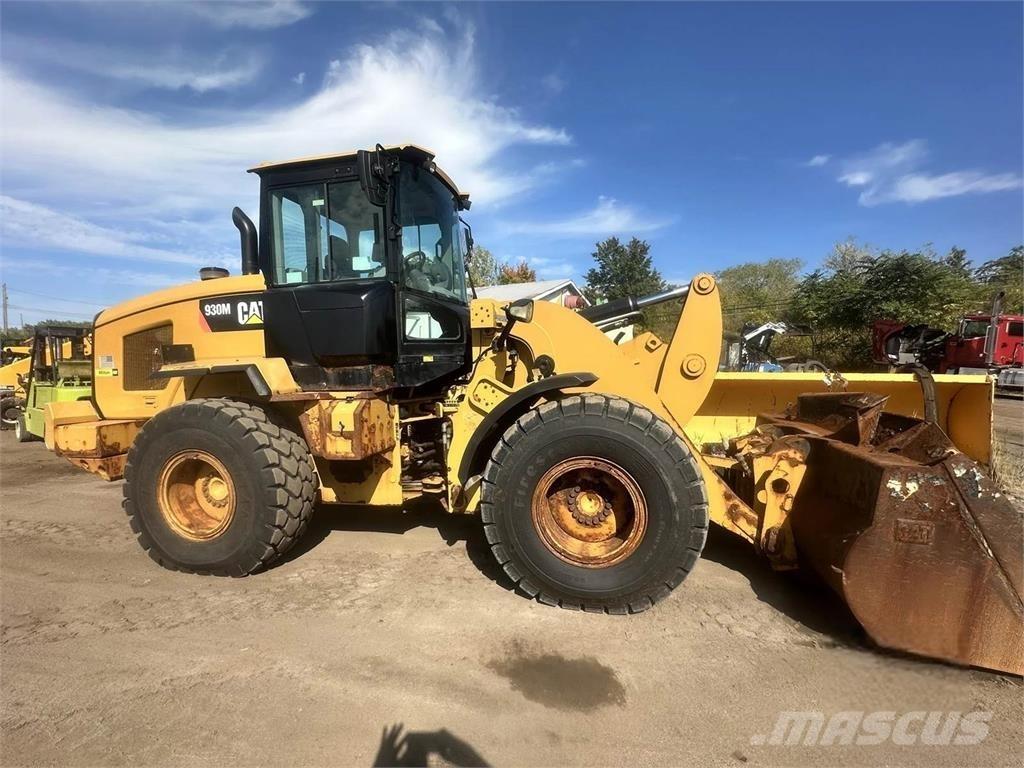CAT 930M 輪胎式裝載機