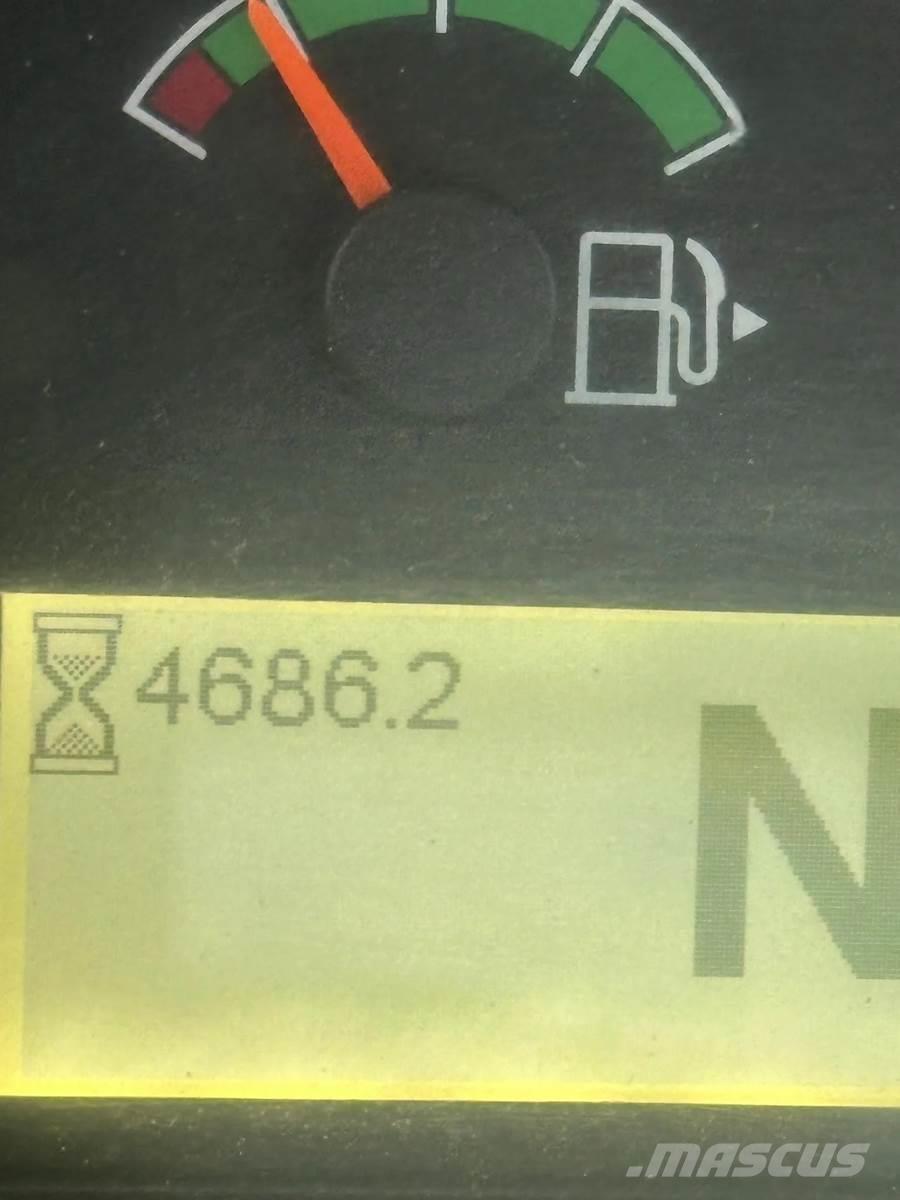 CAT 930M 輪胎式裝載機