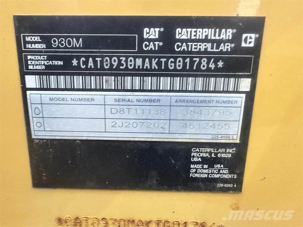 CAT 930M 輪胎式裝載機