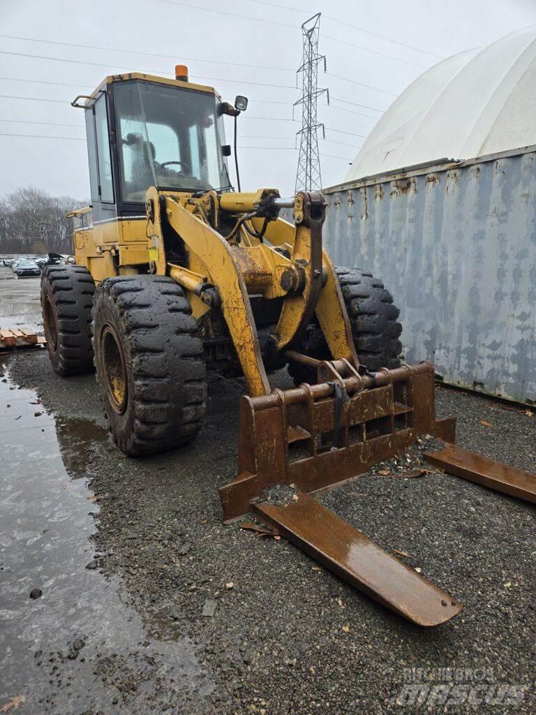 CAT 938F 輪胎式裝載機