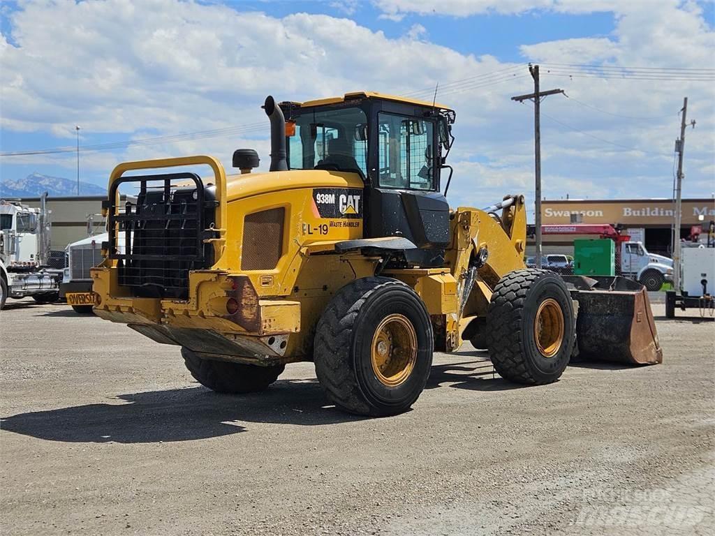CAT 938M 輪胎式裝載機