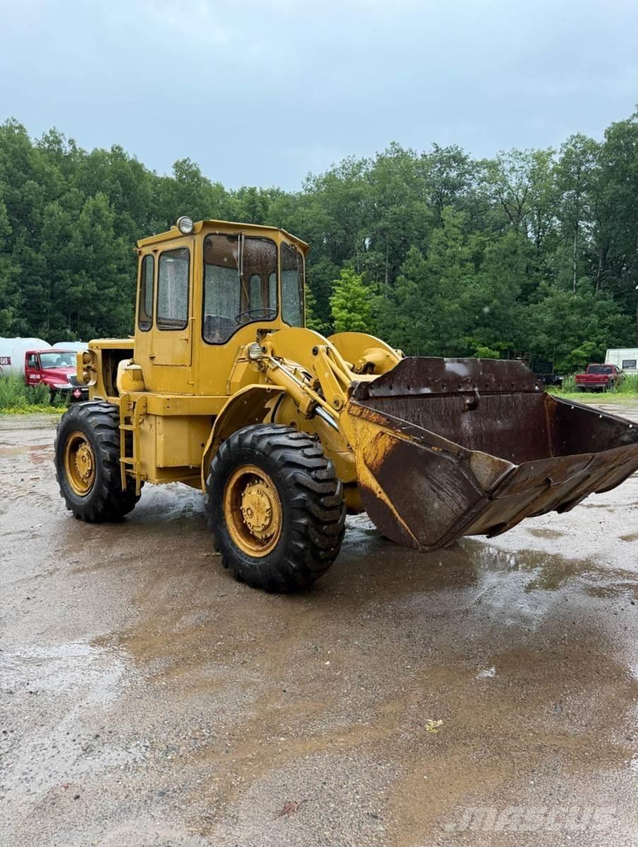 CAT 950 輪胎式裝載機