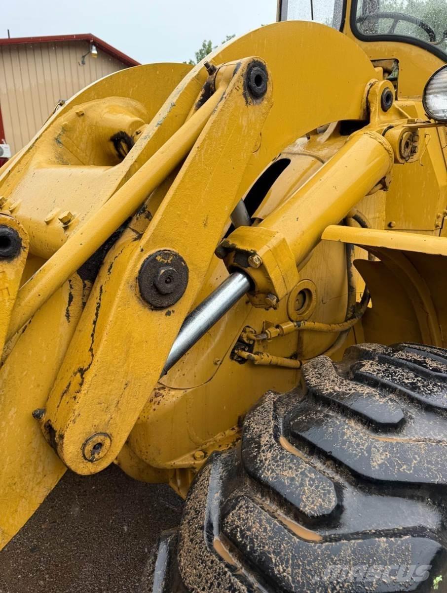 CAT 950 輪胎式裝載機