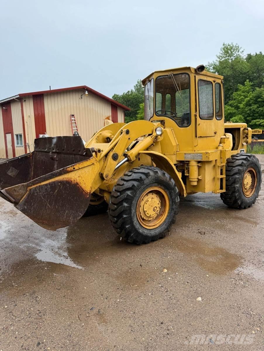 CAT 950 輪胎式裝載機
