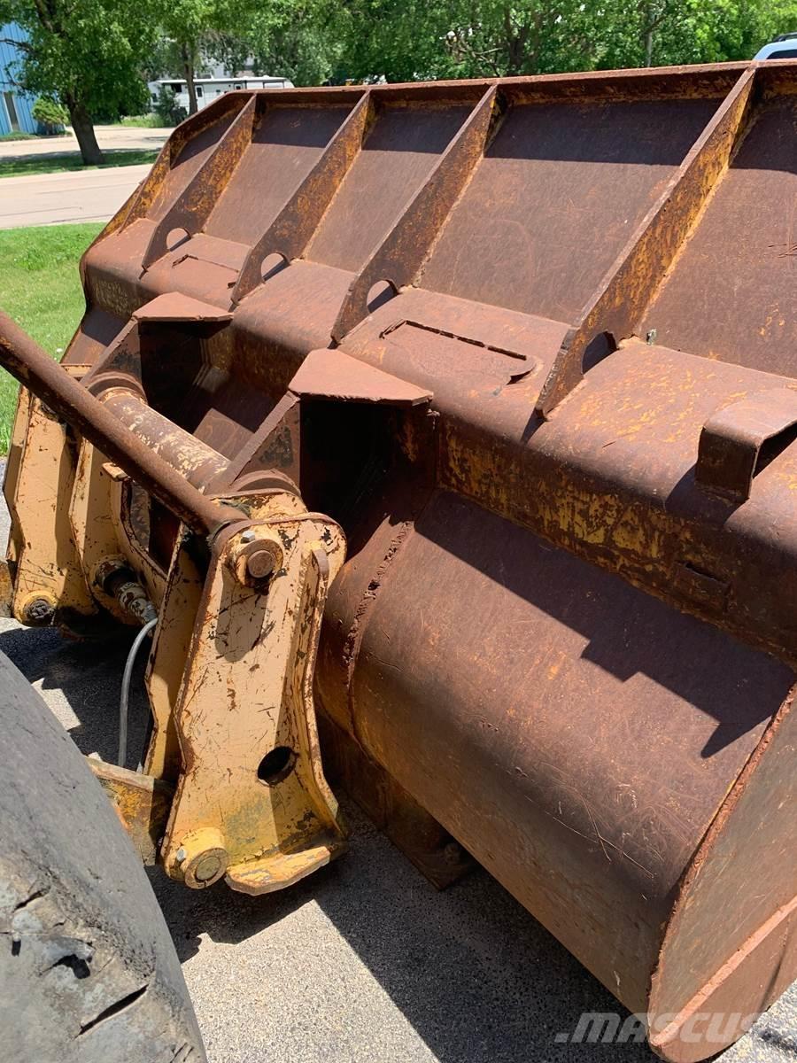 CAT 950 輪胎式裝載機