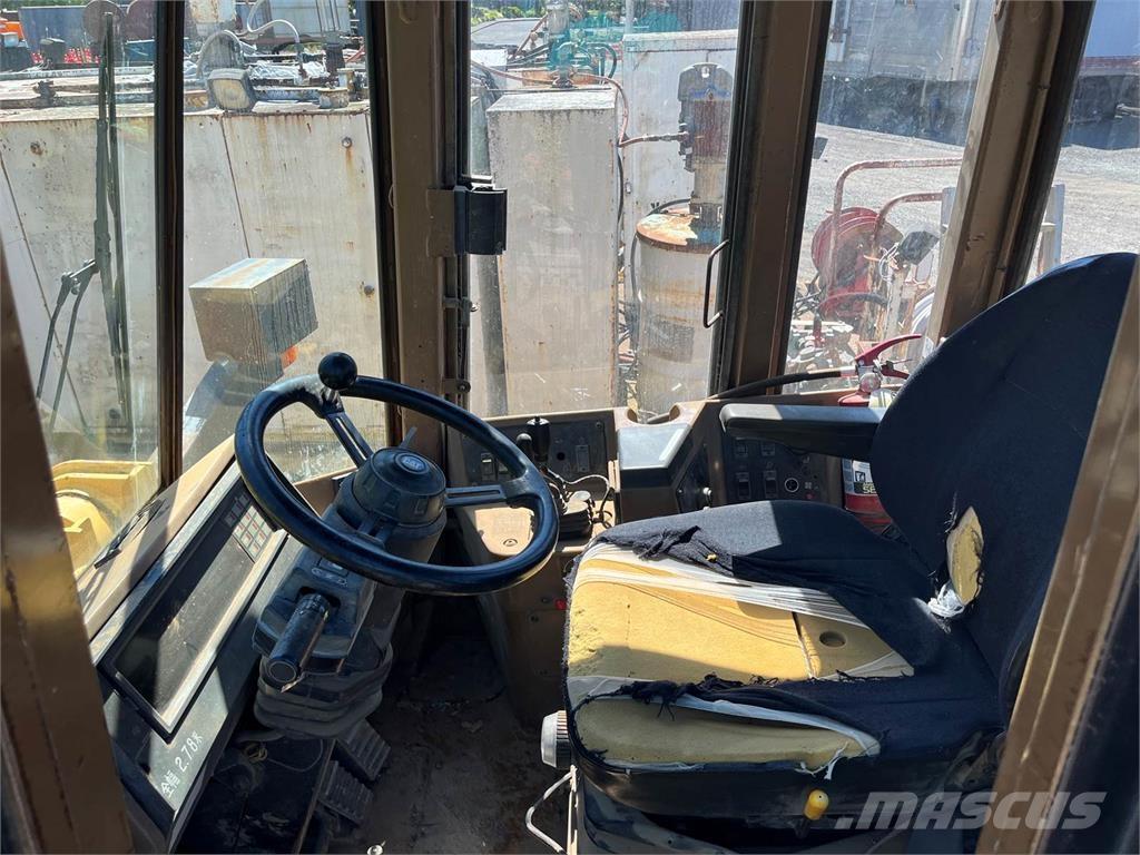 CAT 950F 輪胎式裝載機