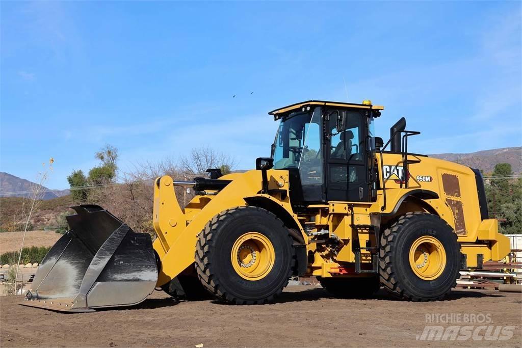 CAT 950M 輪胎式裝載機