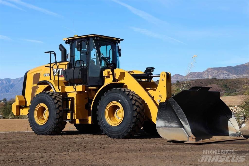 CAT 950M 輪胎式裝載機