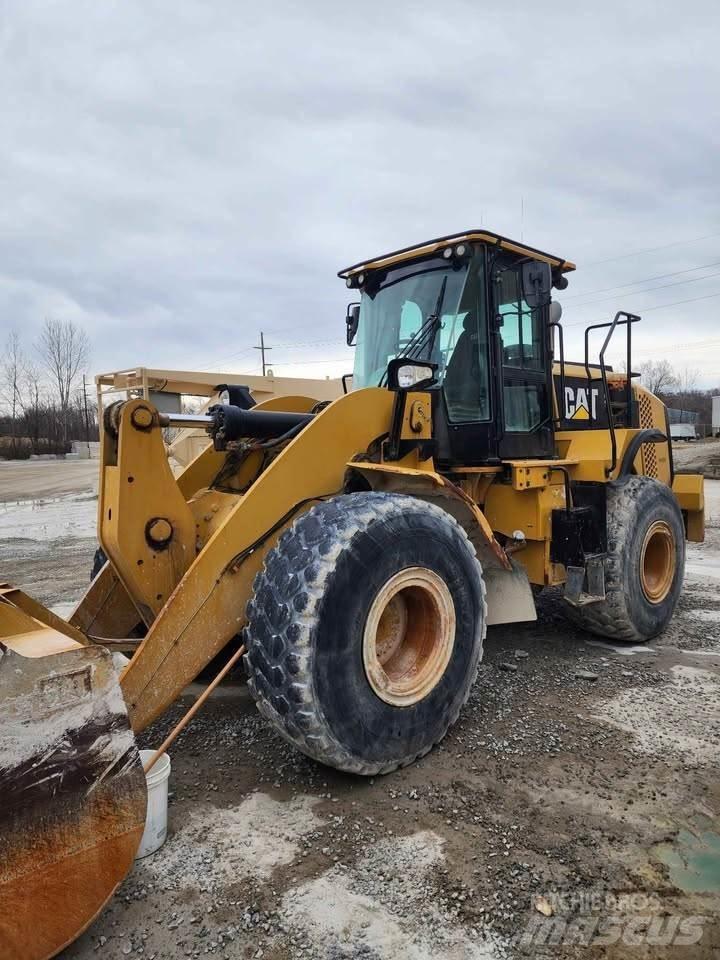 CAT 950M 輪胎式裝載機