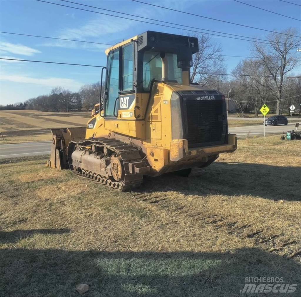 CAT 963D 推土機