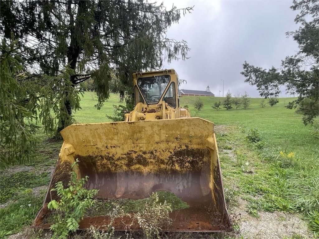 CAT 966 輪胎式裝載機