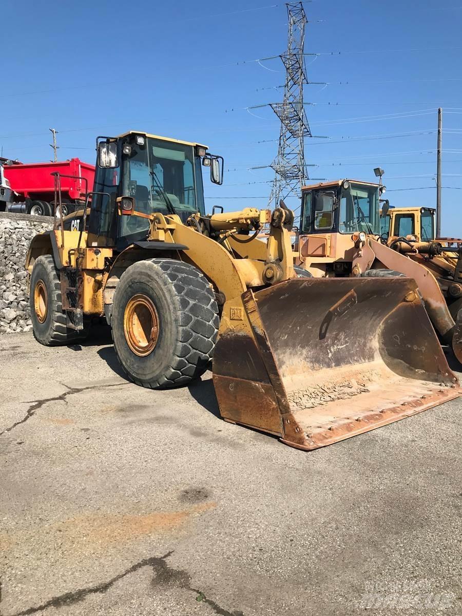 CAT 966G 輪胎式裝載機