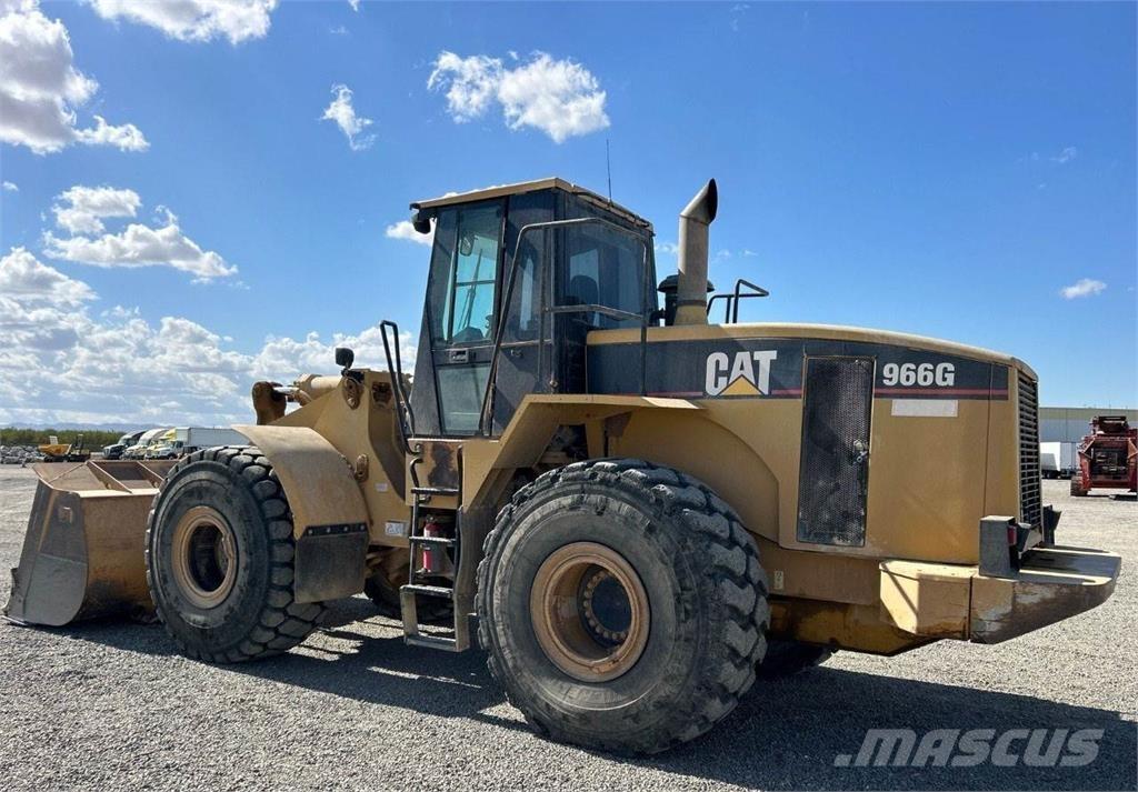 CAT 966G 輪胎式裝載機