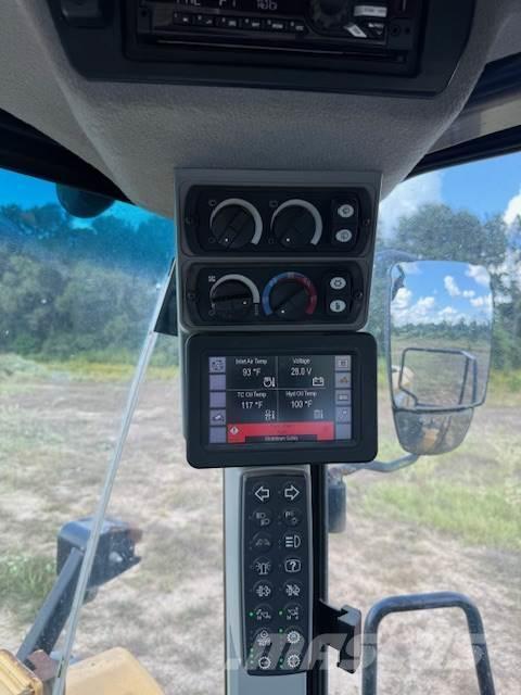 CAT 966M 輪胎式裝載機