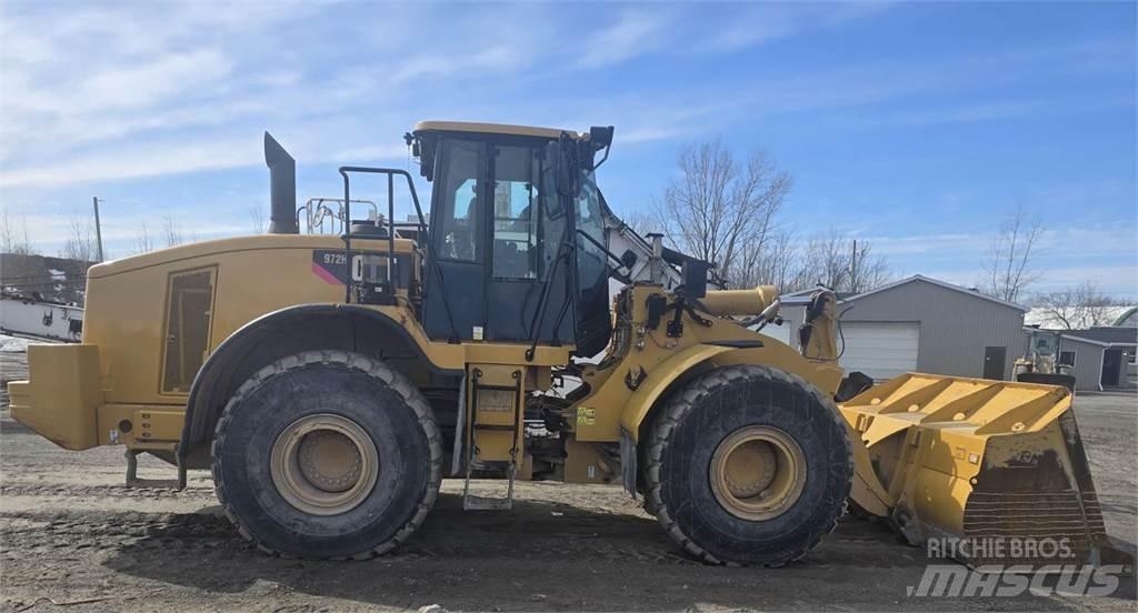 CAT 972H 輪胎式裝載機