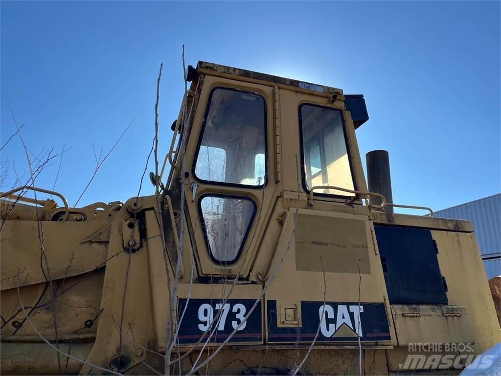 CAT 973 推土機