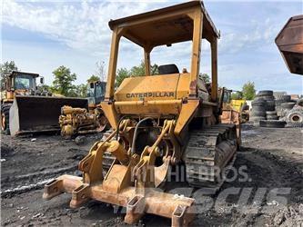 CAT 977 推土機