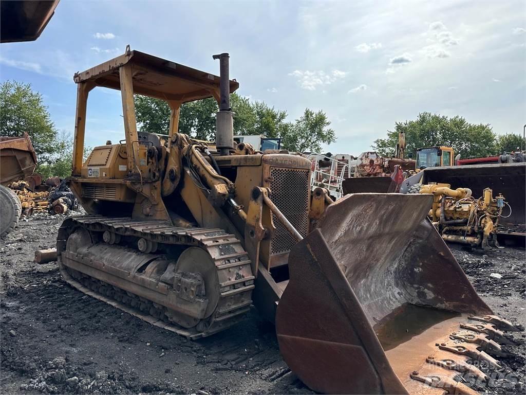 CAT 977 推土機
