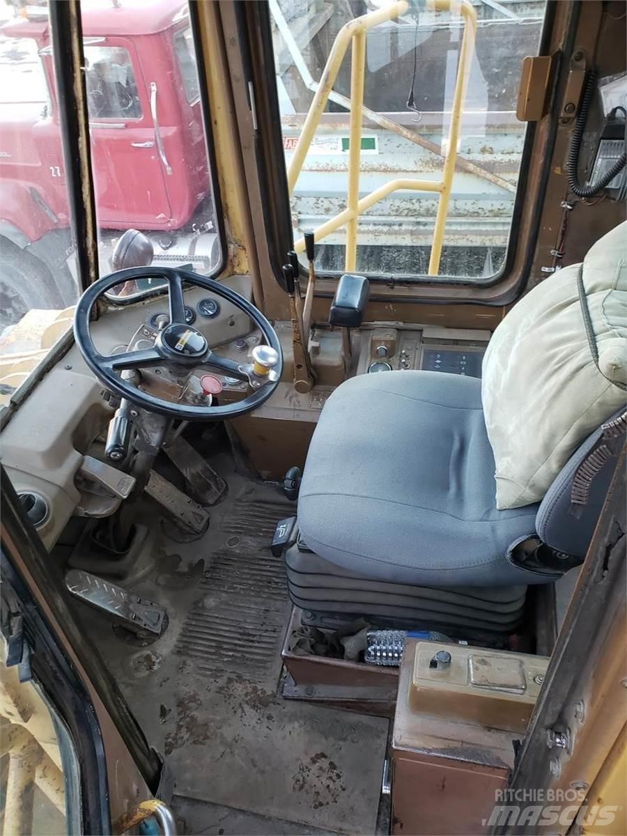 CAT 980C 輪胎式裝載機