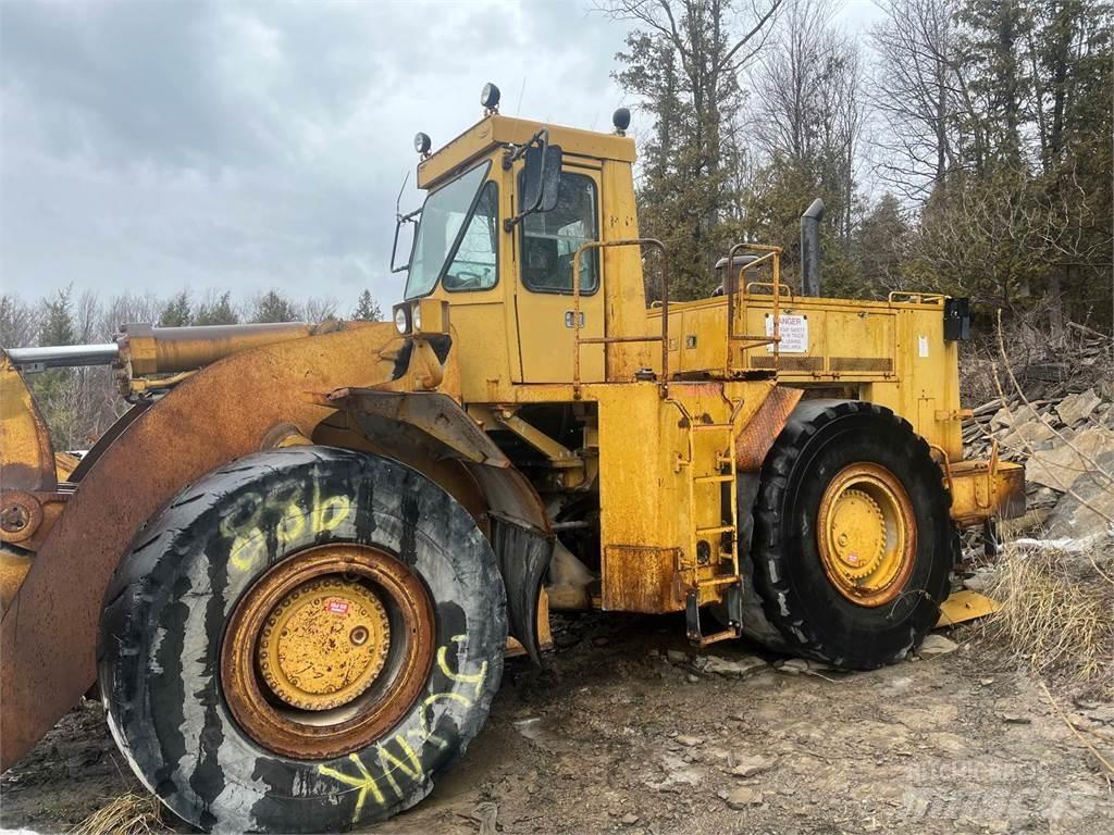 CAT 988B 輪胎式裝載機