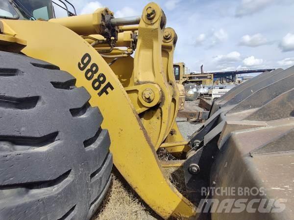CAT 988F 輪胎式裝載機