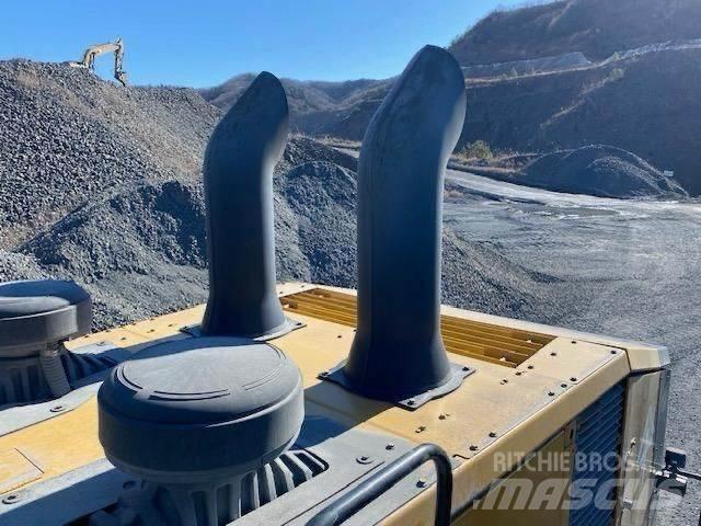 CAT 990K 輪胎式裝載機