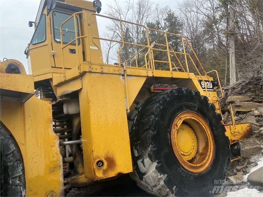 CAT 992D 輪胎式裝載機