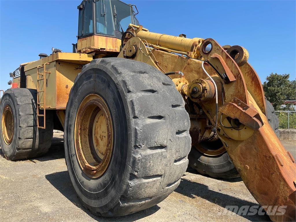 CAT 992G 輪胎式裝載機