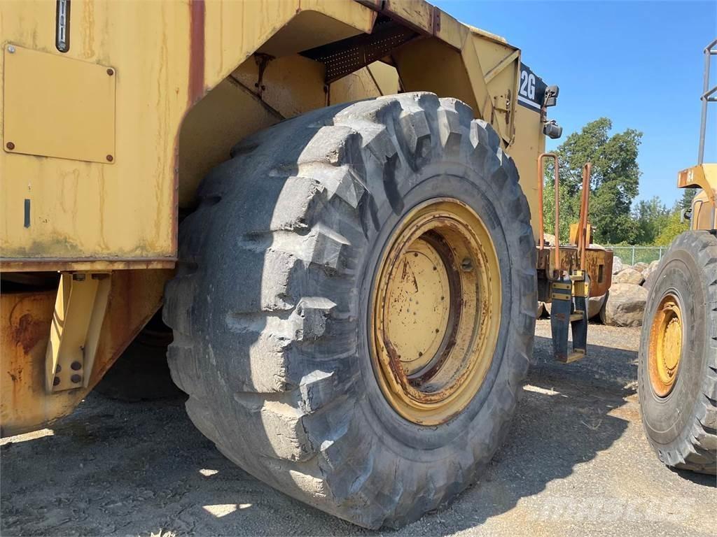 CAT 992G 輪胎式裝載機