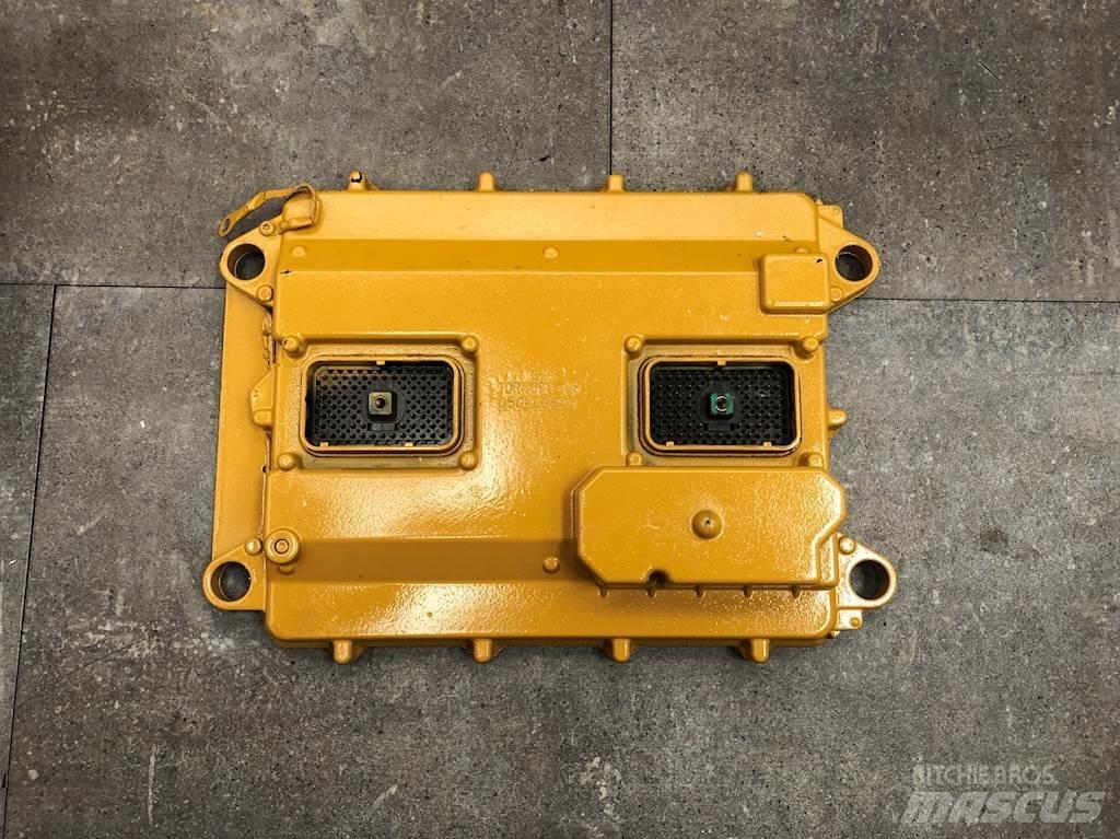 CAT C12 電子設備