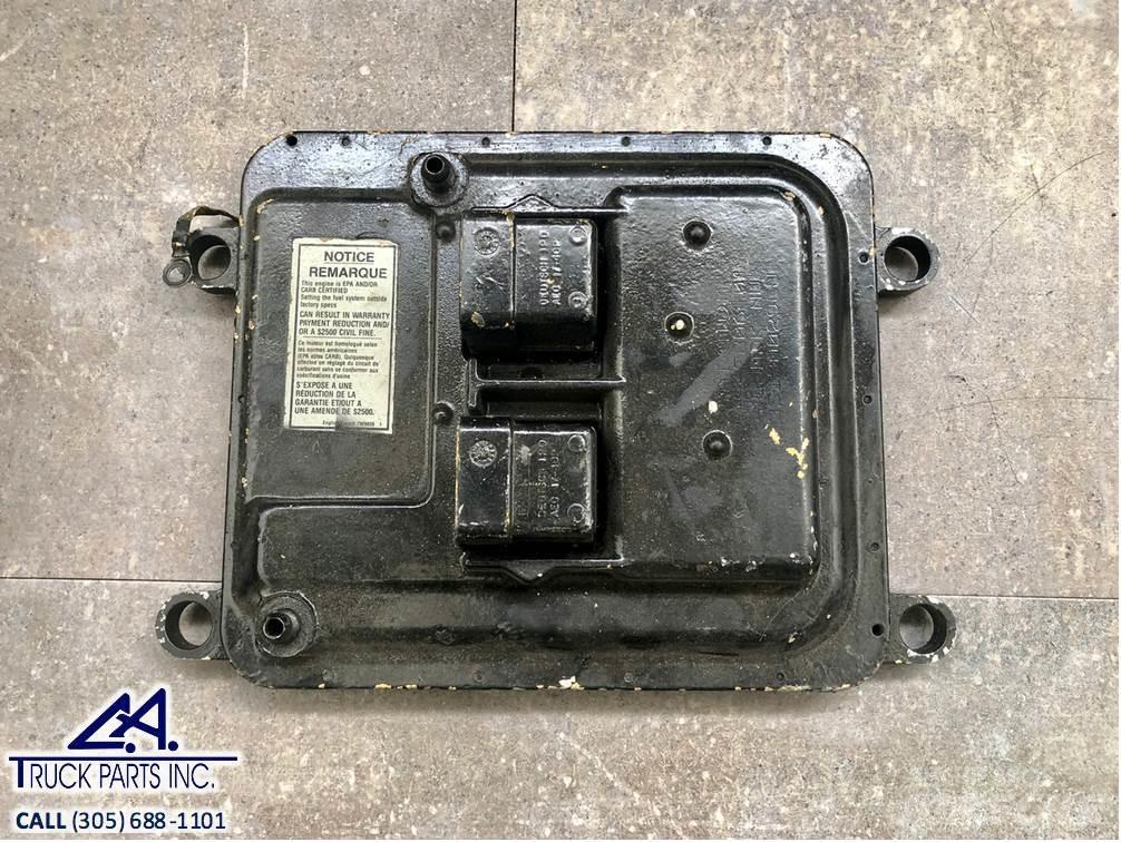 CAT C12 電子設備
