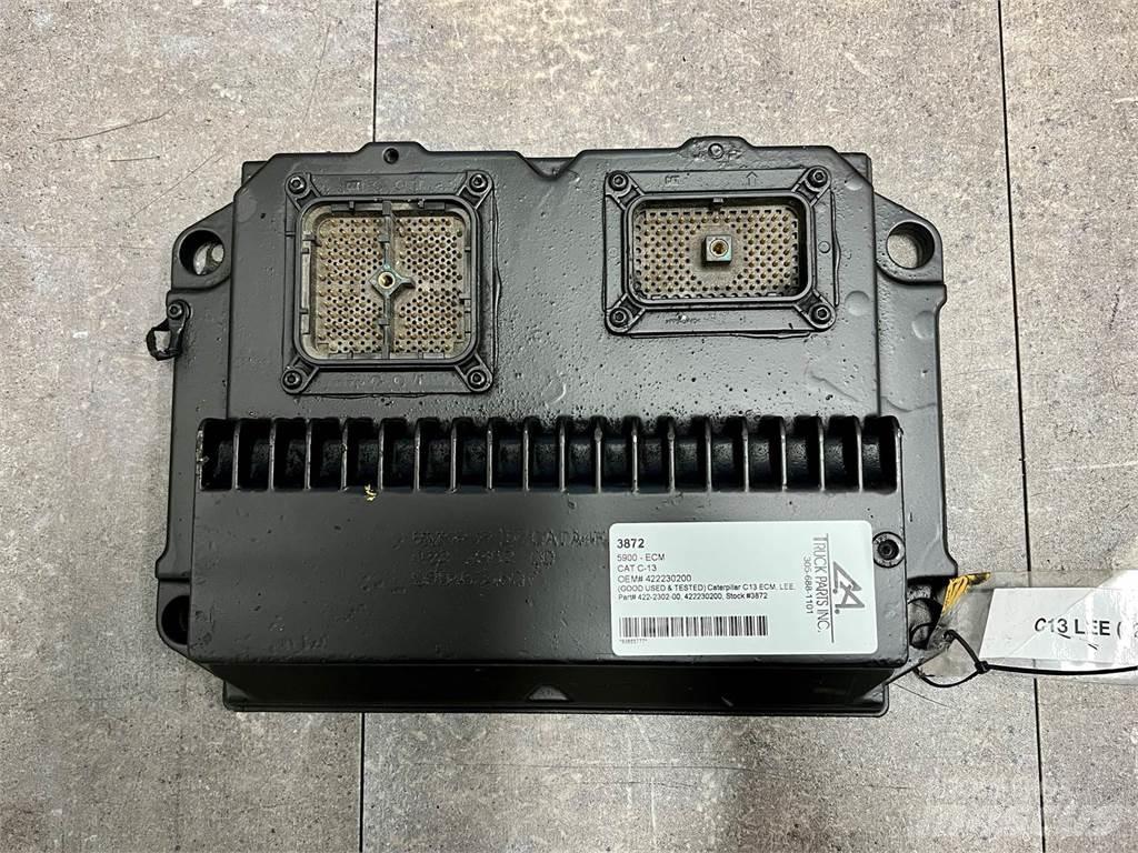 CAT C13 電子設備
