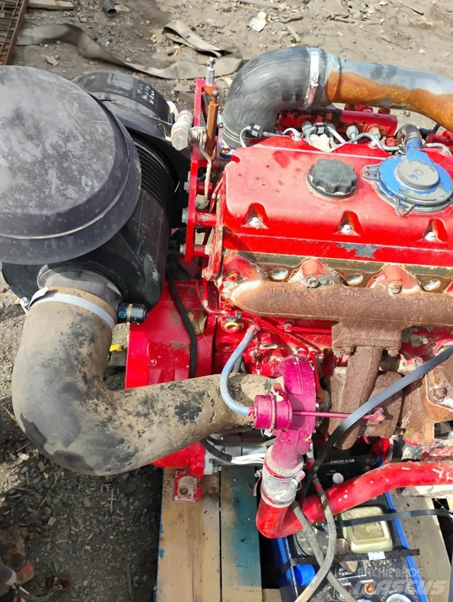 CAT C4.4 引擎/發動機