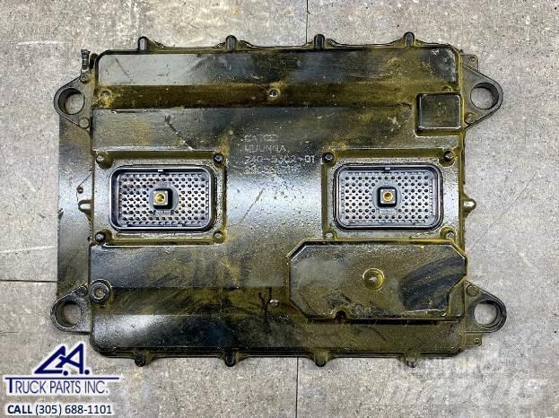 CAT C7 電子設備