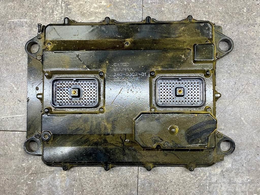 CAT C7 電子設備
